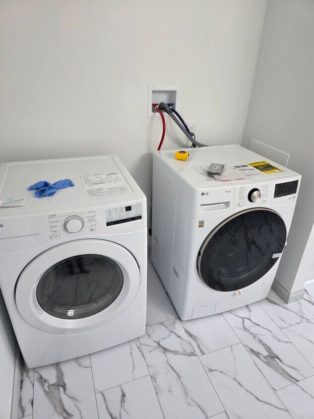 Foto del edificio - 375 Fulton St