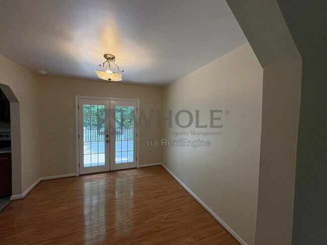 Foto del edificio - 386 Wildwood Ct