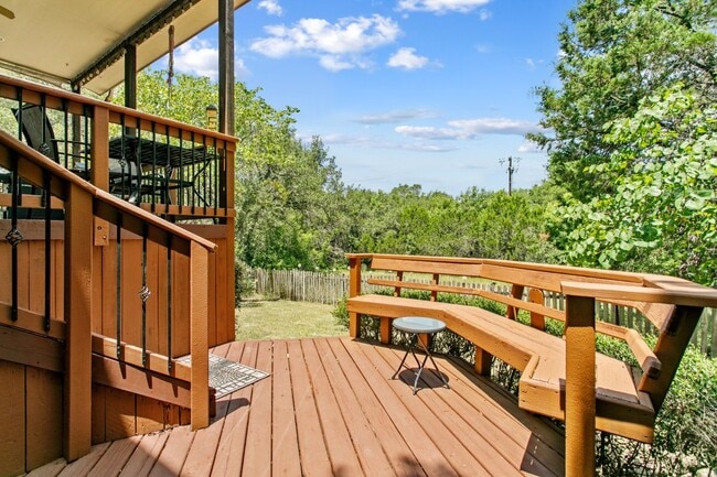 Building Photo - 5950 Mesa Verde Cir