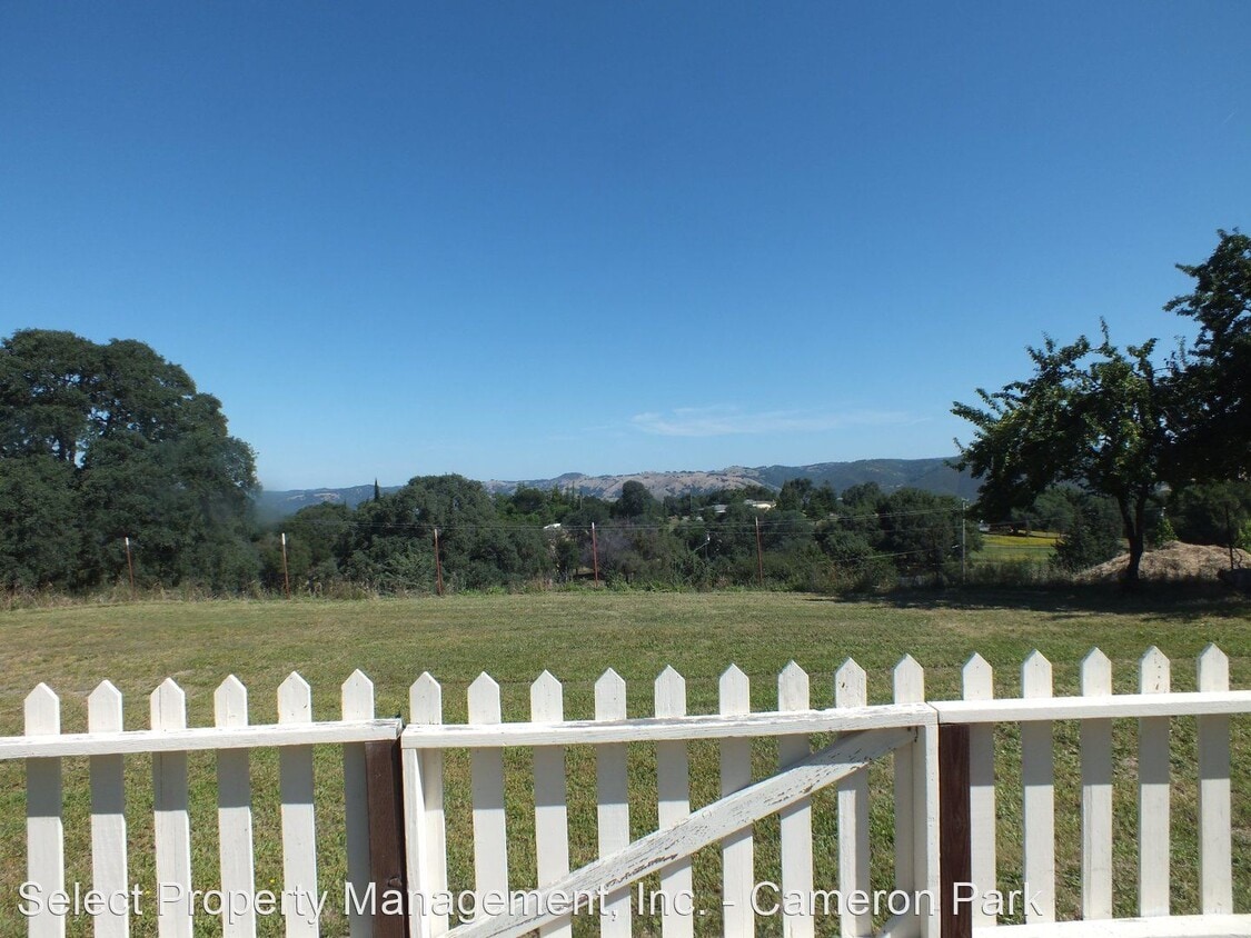 Primary Photo - 3 br, 2 bath House - 1261 Los Robles Road