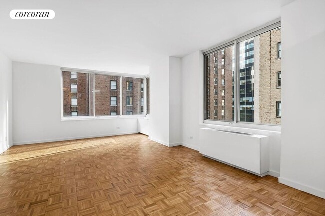 Building Photo - 145 E 48th St