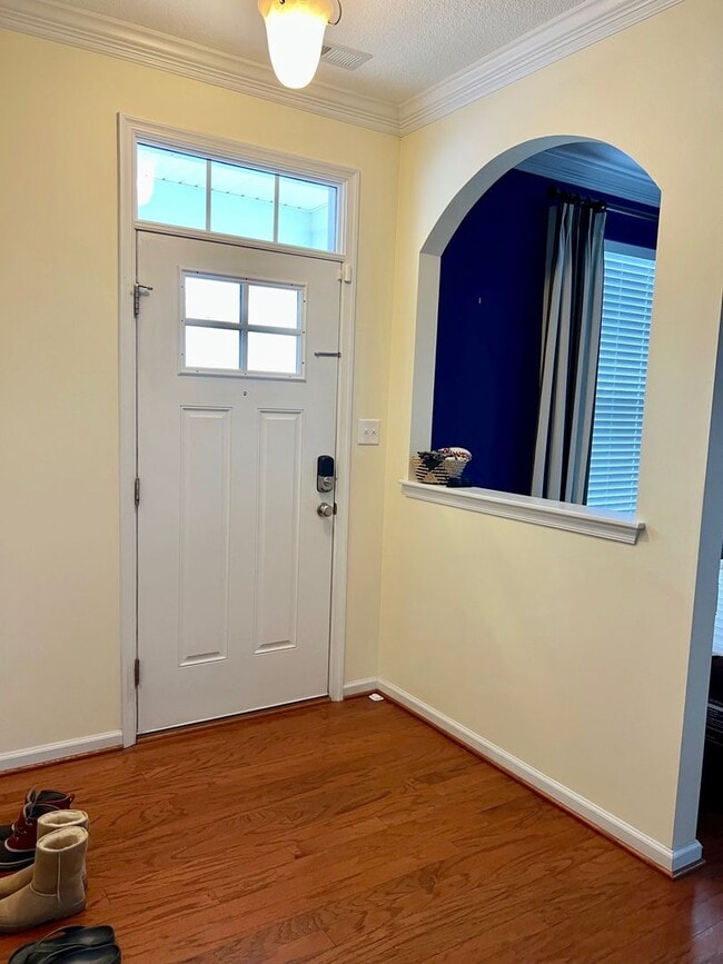 Building Photo - 3BD/2.5BA End Unit Condo in Harbor Walk! B...