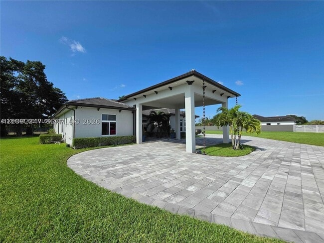 Foto del edificio - 17575 SW 280th St