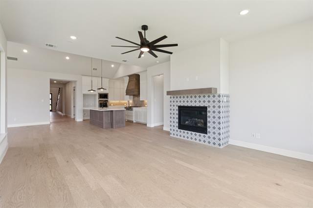 Foto del edificio - 4801 Muleshoe Ln
