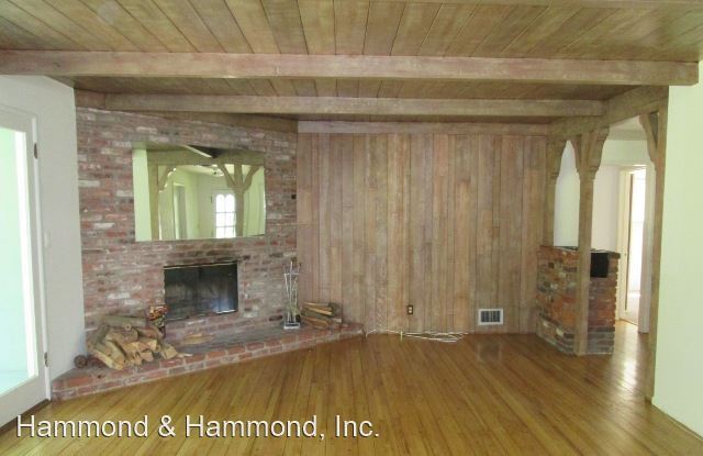 Foto del edificio - 3 br, 2 bath House - 4718 Burnet Ave.