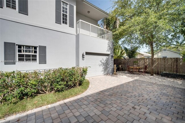 Building Photo - 106 Florida Ave