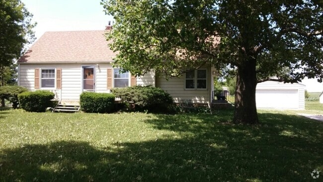 Building Photo - 3466 NE 86th Ave