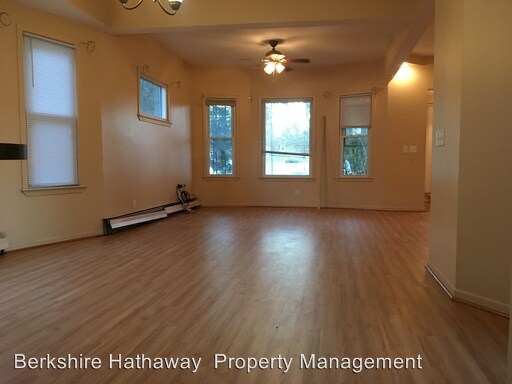 Building Photo - 4 br, 2 bath House - 5033 22nd Avenue