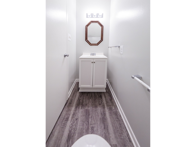 Interior Photo - Brynn Marr Village