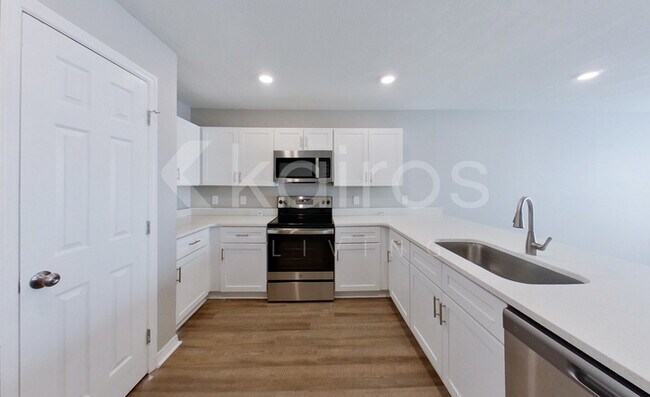 Building Photo - 8415 102nd Ave