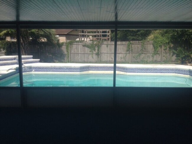 Foto del edificio - Charming 3-bedroom, 2-bath single-family home for rent