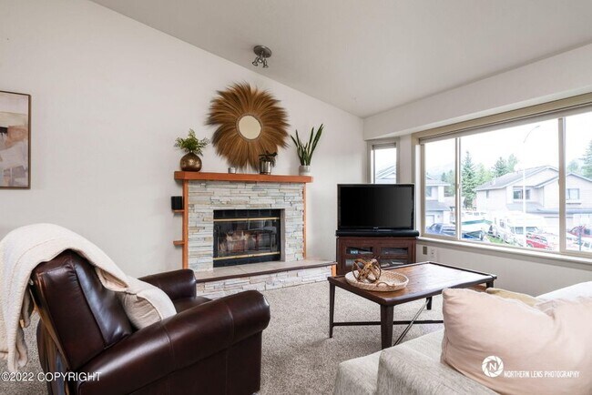 Building Photo - 7700 Bethany Cir