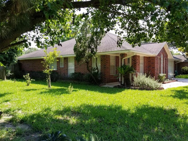 Building Photo - 7803 Sawmill Trail
