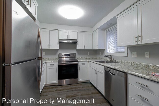 Building Photo - 2 br, 1 bath House - 1420 NE 142nd Ave