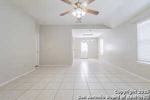 Foto del edificio - 9130 Village Brown