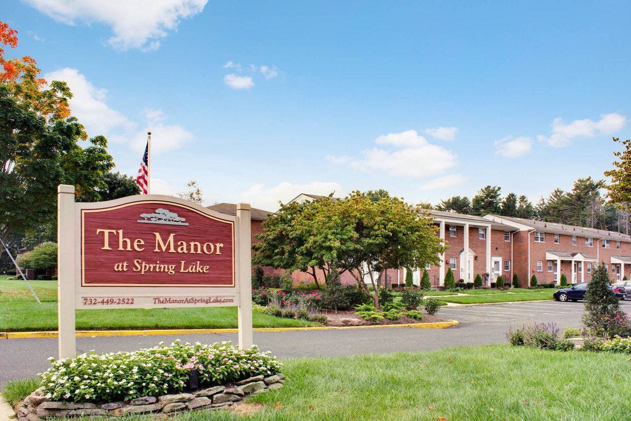 The Manor at Spring Lake, LLC Apartments in Spring Lake, NJ
