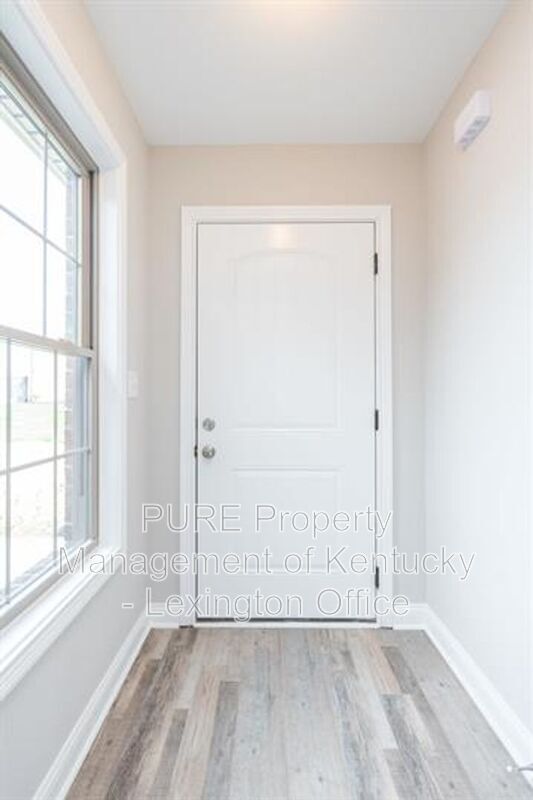 Building Photo - 726 Leeward Ct