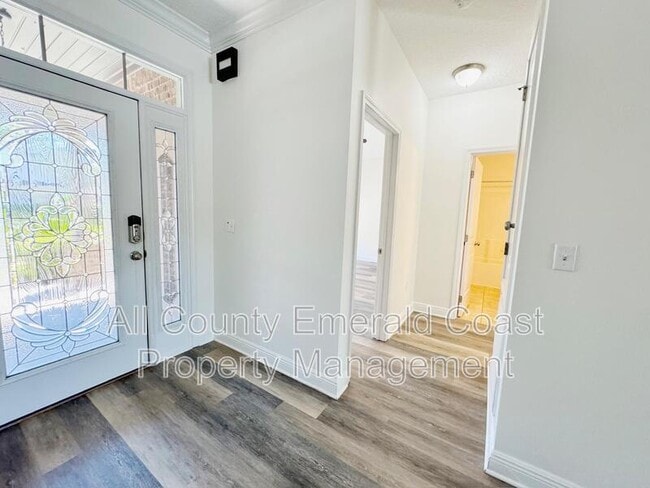 Building Photo - 269 Whispering Lake Dr