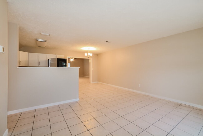 Building Photo - 432 Jeffers St