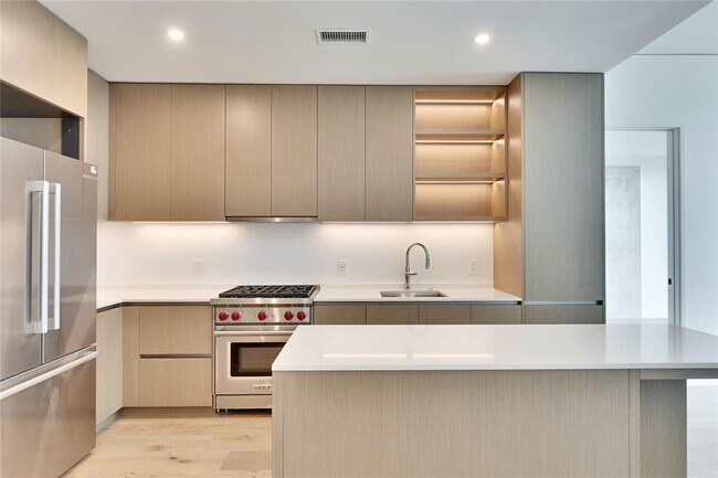 Foto del edificio - 610 Davis St