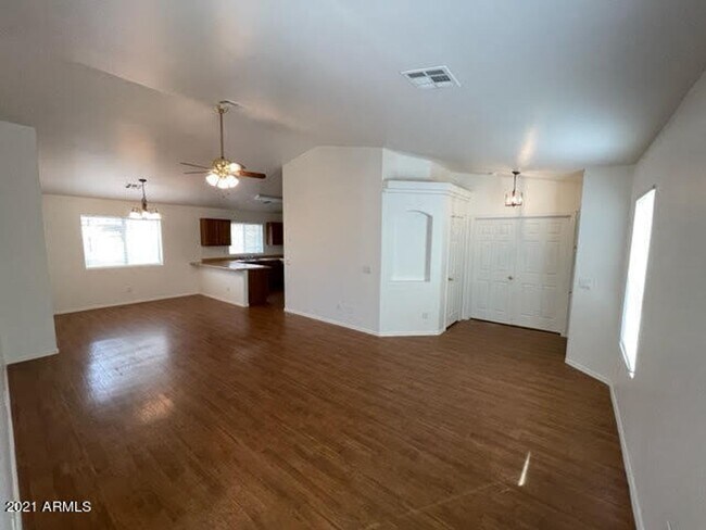 Building Photo - 23438 W Cocopah St