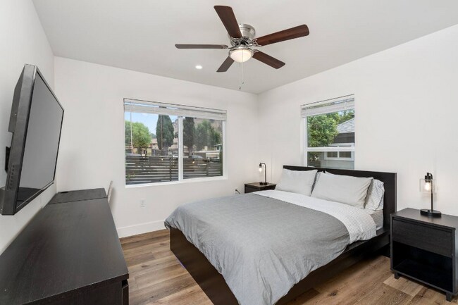 Foto del edificio - 314 S Avenue 60