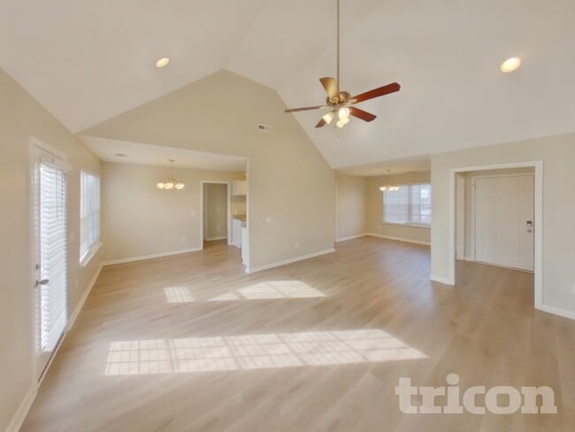 Foto del edificio - 1020 Niagra Way