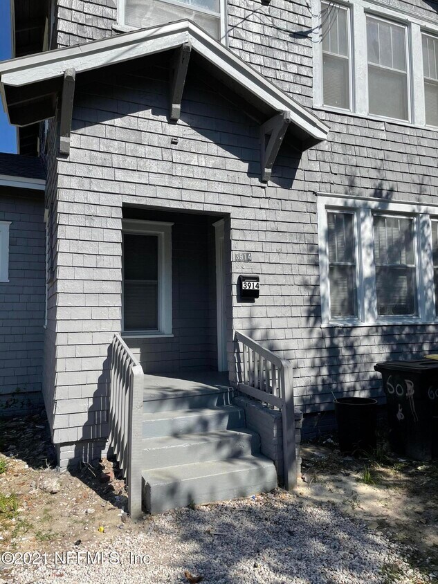Building Photo - 3914 Springfield Blvd