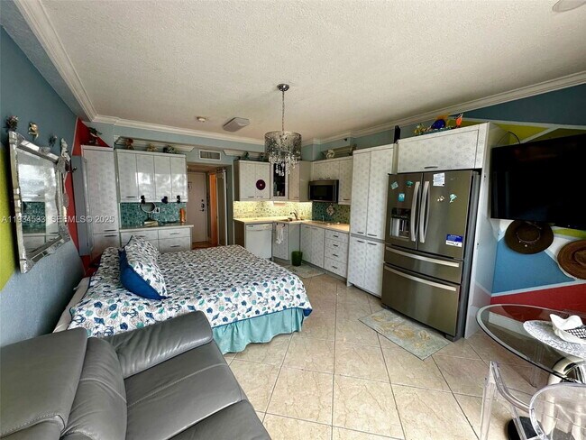 Foto del edificio - 6345 Collins Ave