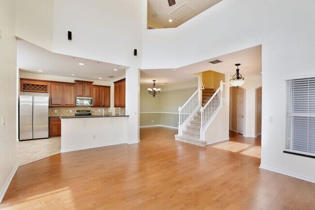 Foto del edificio - Luxury 3BR/3BA Townhome with 2-Car Garage in Gated Greystone – Sanford