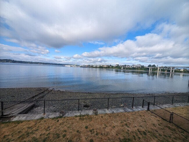 Foto del edificio - 305/307 Shore