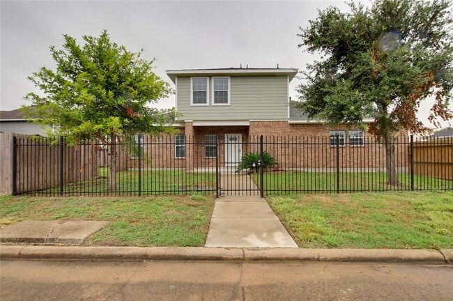 Foto del edificio - 5410 Quail Cove Ln