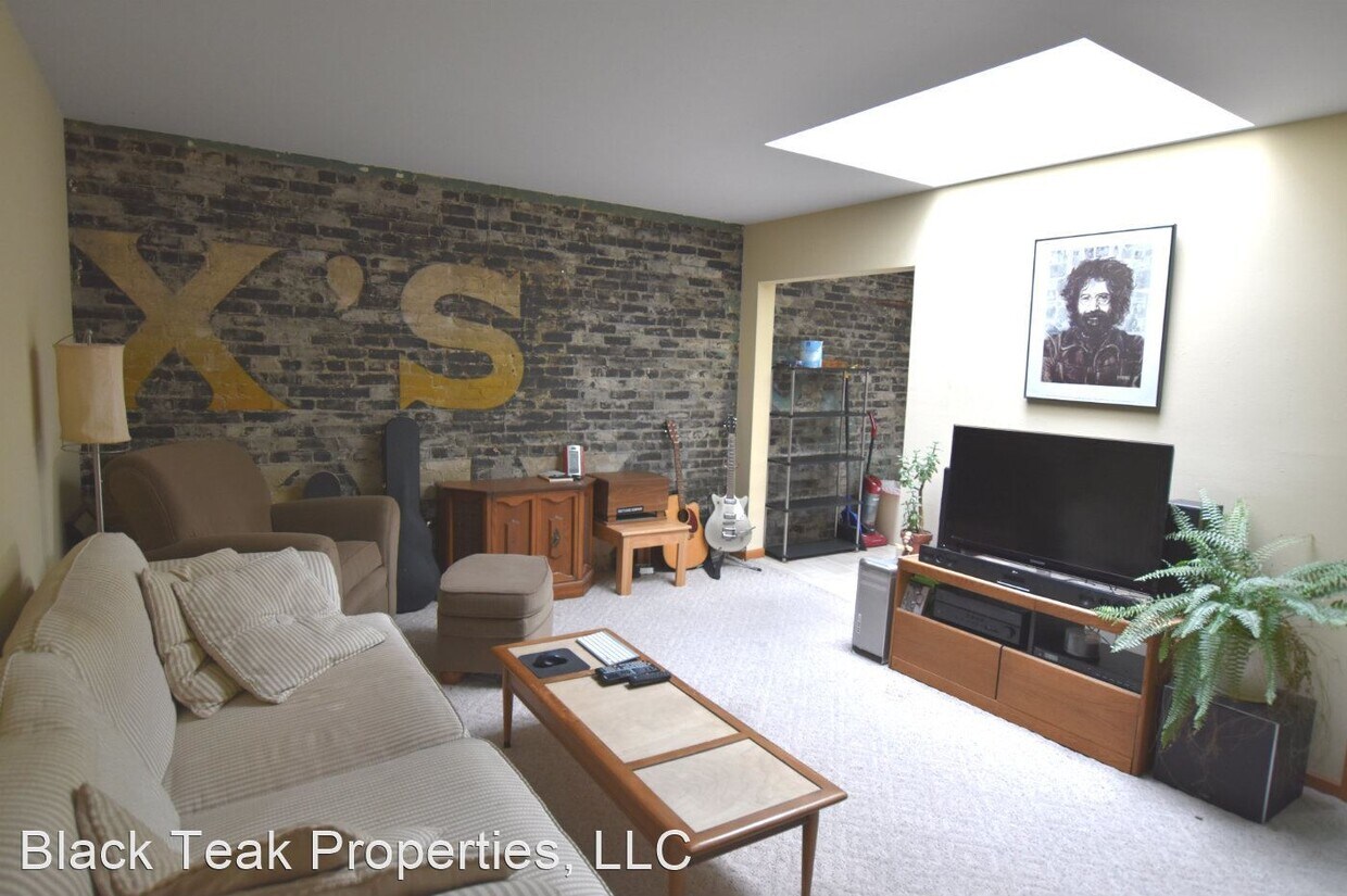 Foto principal - 424 N Main St