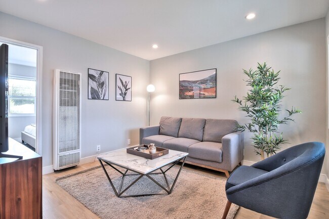 Building Photo - 988 East El Camino Real, Unit 990-3