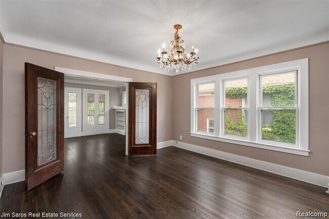 Foto del edificio - 1413 Somerset Ave