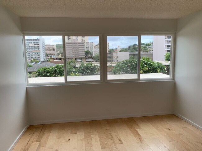 Foto del edificio - 1710 Makiki St