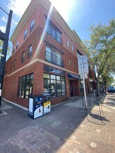 Building Photo - 20 SW 6th St