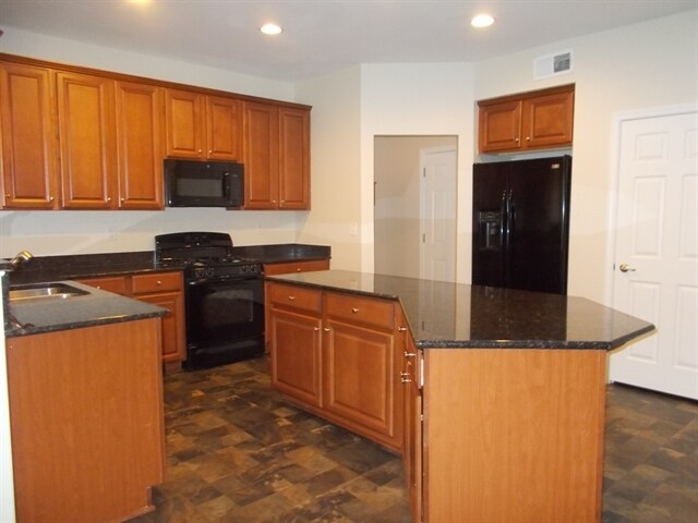 Foto del edificio - 118 Ashton Dr