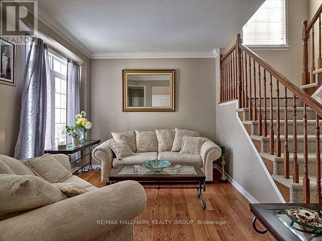 Building Photo - 214 Pendra Way