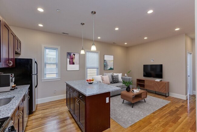 Foto del edificio - 358 Meridian St