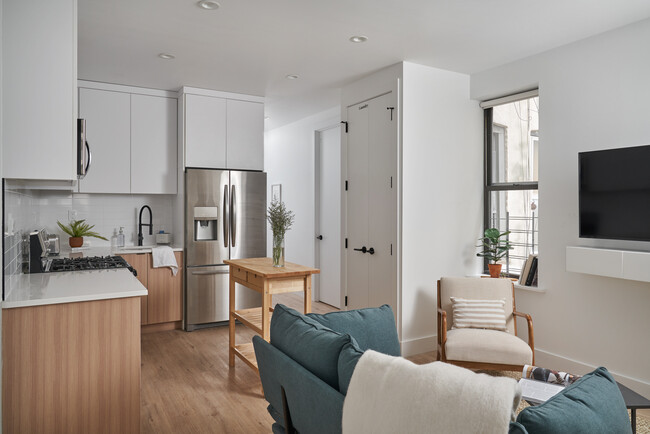 Foto del edificio - Common Brower (Furnished Rooms)