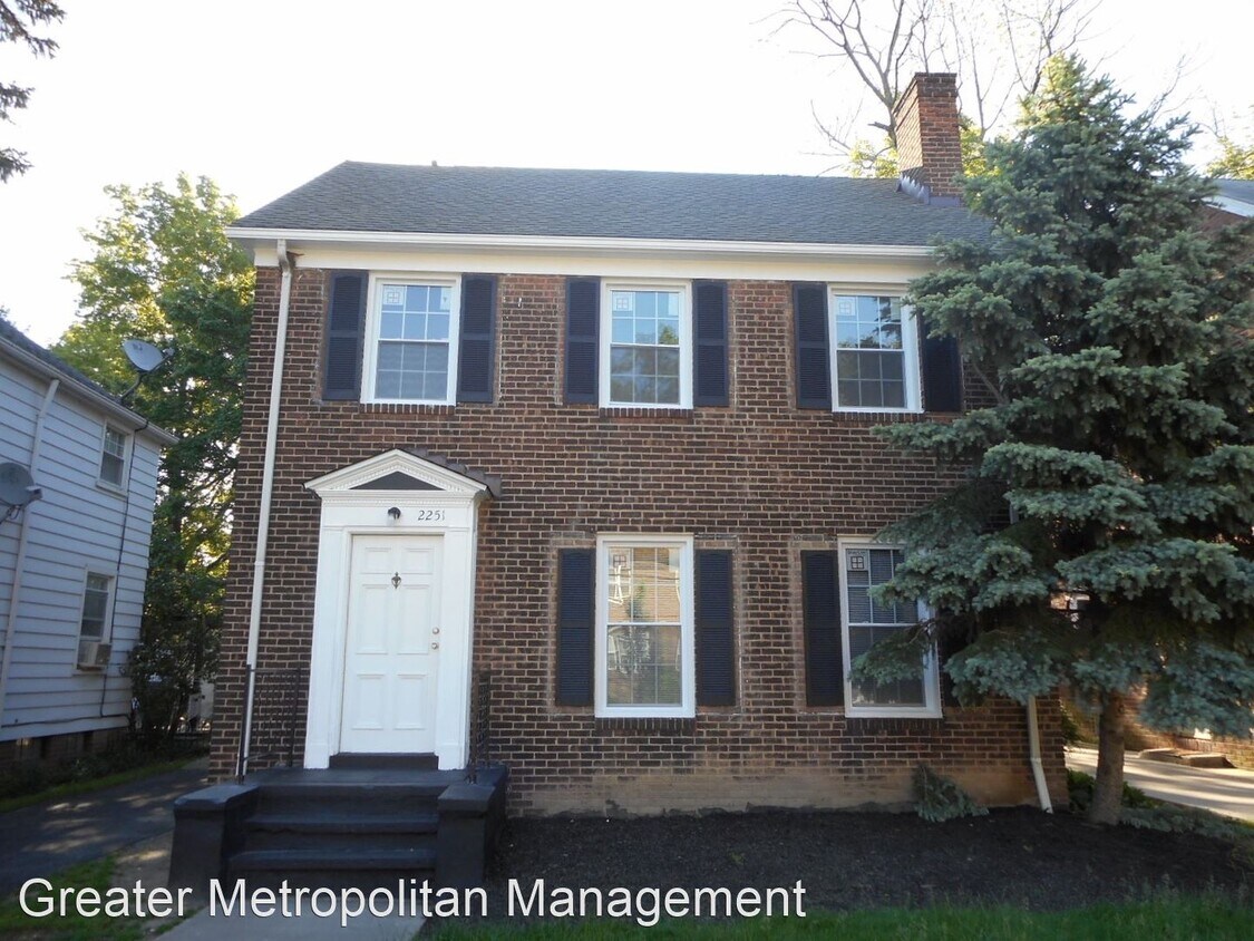 Primary Photo - 3 br, 1.5 bath House - 2251 Brockway Road