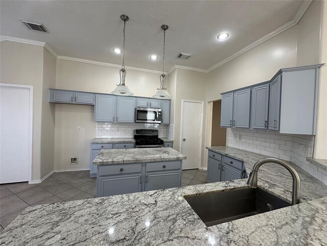 Foto del edificio - 12627 Mesquite Hollow Ln