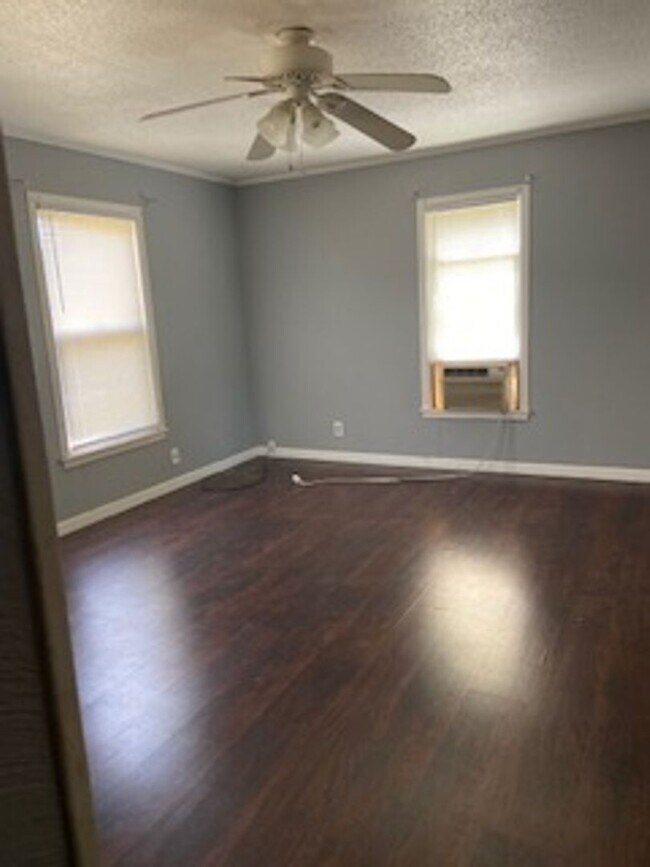 Foto del edificio - 3166 Bickley St