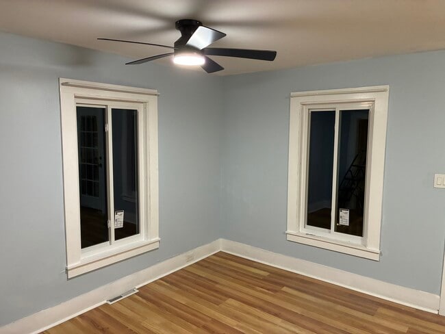 Building Photo - 30 Converse St