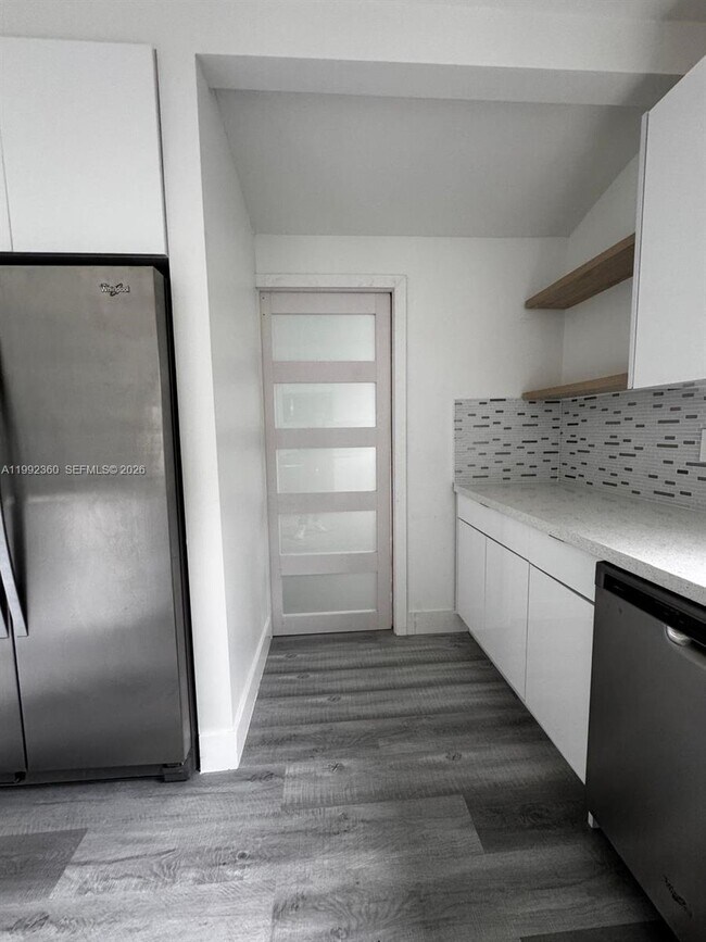 Foto del edificio - Northwest 30th Street, Miami, FL 33142 - 3 BR 2 BA single-family home