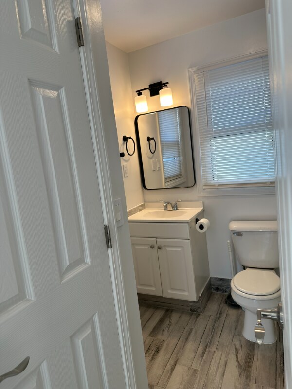 Foto del edificio - 28532 Grayling Ave