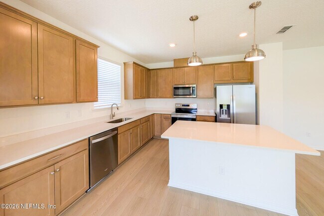 Foto del edificio - 1865 SUE MEADOW Ln