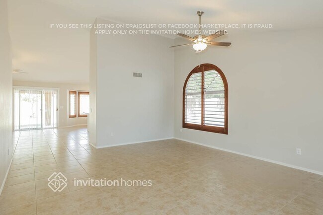 Foto del edificio - 4558 E Via Dona Rd