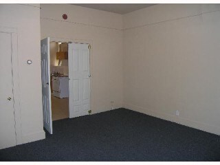 Building Photo - 177 W Parmenter St